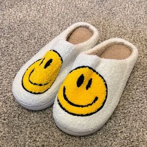 NWOT Cozy Slippers with Smiley Face